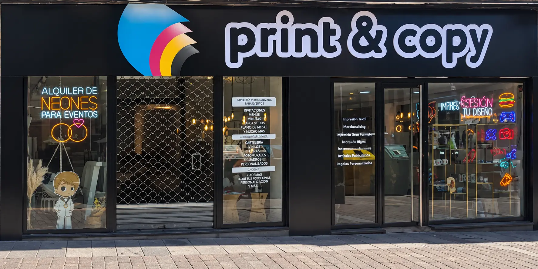 Fachada de Print & Copy Salamanca en Avenida de Portugal 62